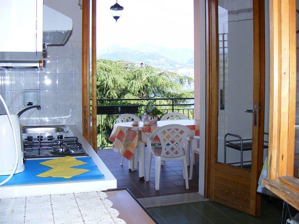 Apartamento Casa Palmira Brenzone sul Garda Exterior foto