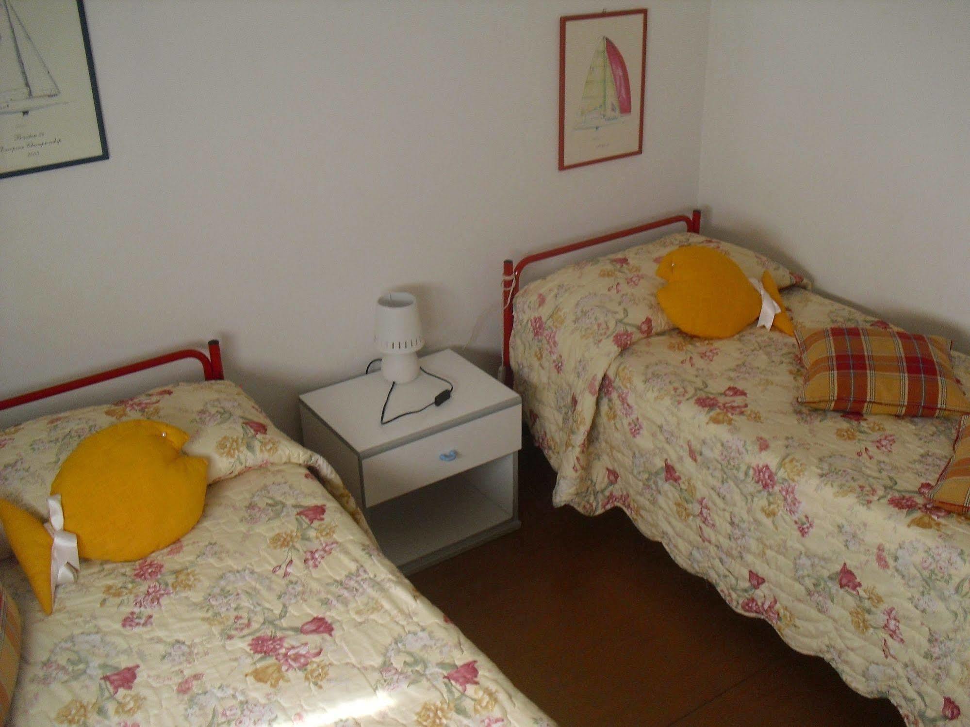 Apartamento Casa Palmira Brenzone sul Garda Exterior foto
